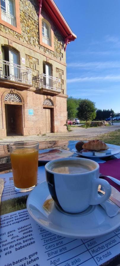Hosteria Senorio De Bizkaia Бакио Екстериор снимка
